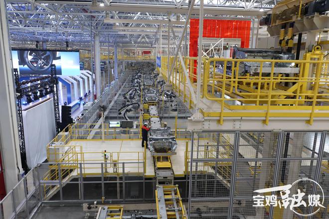 20.5萬輛!近200億元!寶雞吉利汽車產(chǎn)量產(chǎn)值均創(chuàng)新高